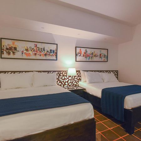 Ph 19 Guesthouse Hotel In Gazcue Santo Domingo Exterior foto