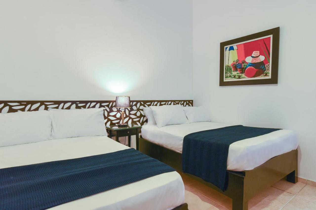 Ph 19 Guesthouse Hotel In Gazcue Santo Domingo Exterior foto