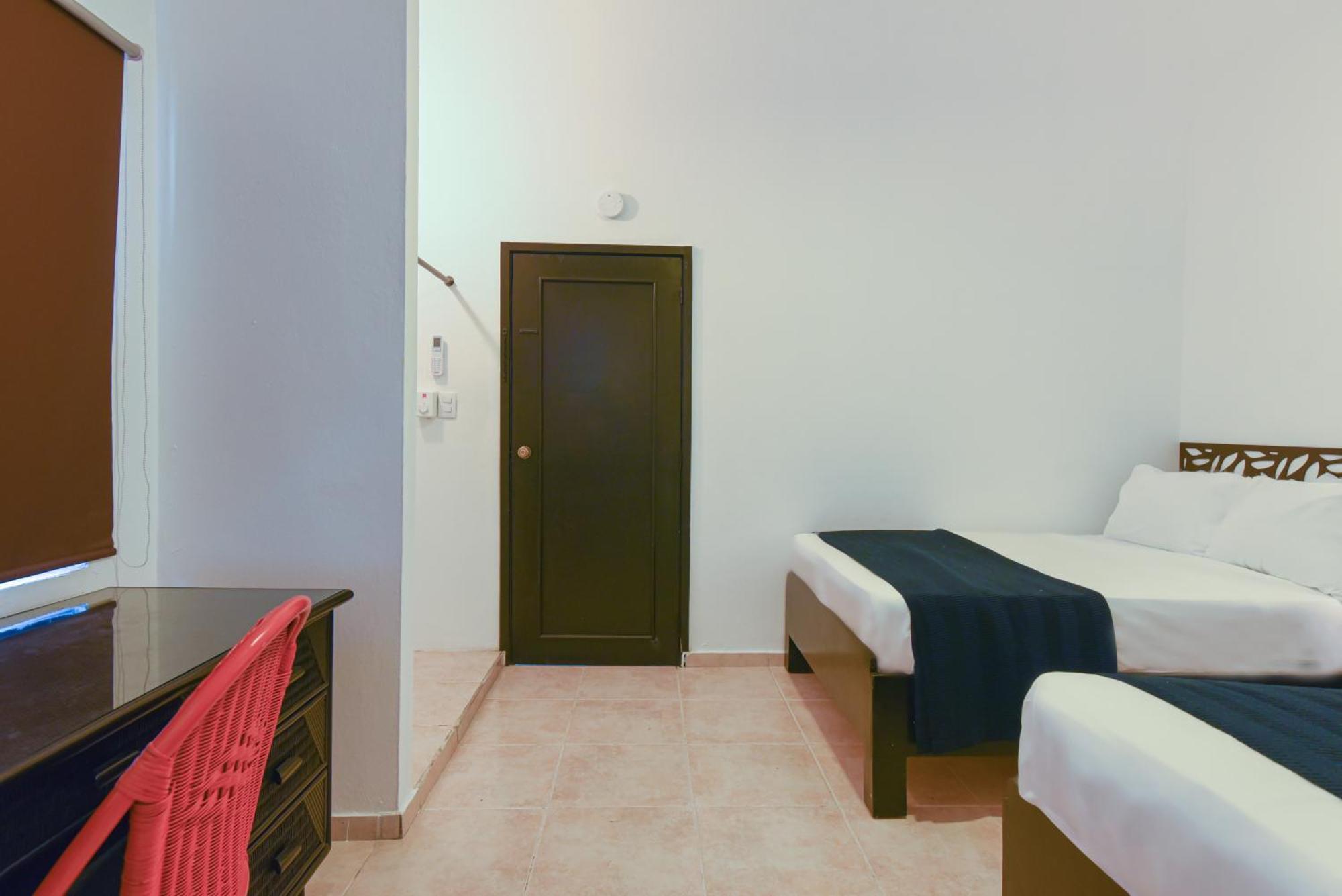 Ph 19 Guesthouse Hotel In Gazcue Santo Domingo Exterior foto